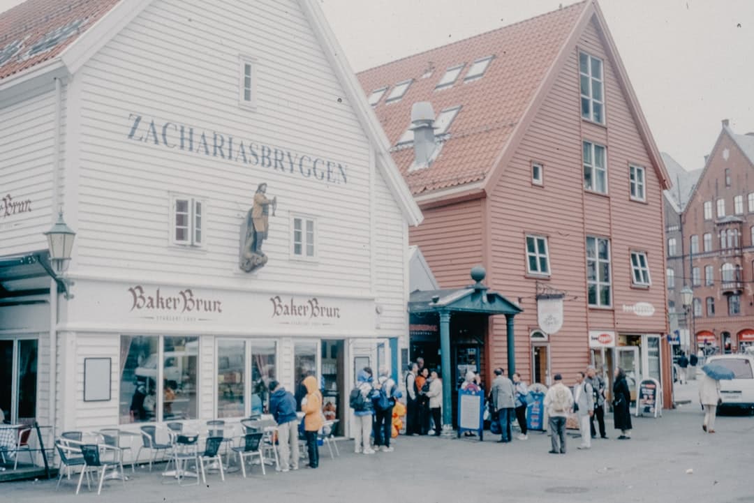 Trump ordena disparar contra barcos iraníes