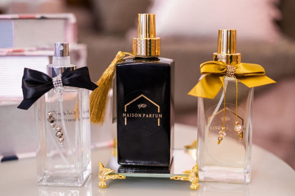 Rare Beauty presenta Rare Beginnings, su nuevo perfume